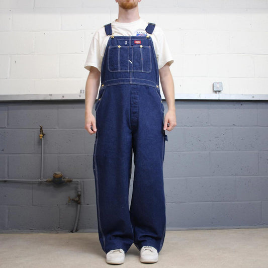 Vintage Dickies dungarees W38L30 USA blue baggy mens denim overalls