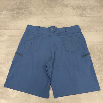 Mens Wrangler shorts W42