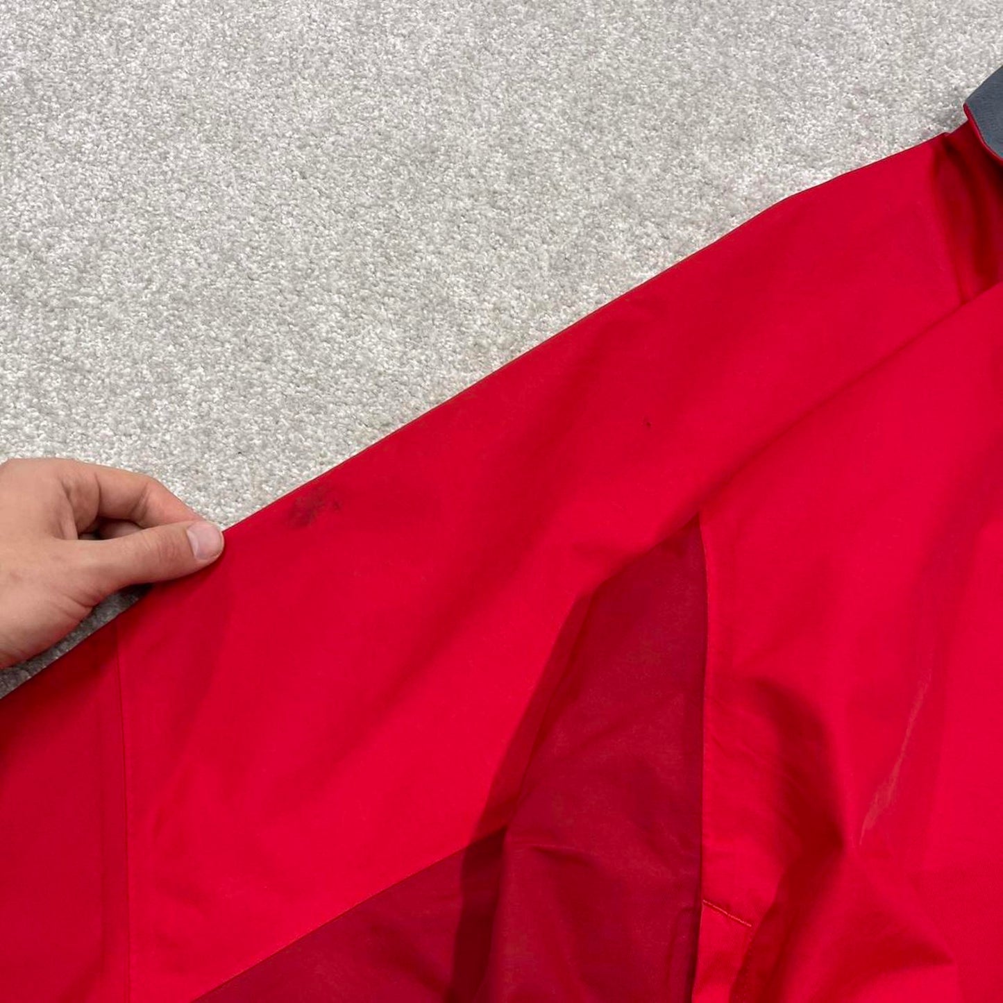 00s Columbia windbreaker ski jacket y2k style XL men's red full zip snow coat embroidered technical