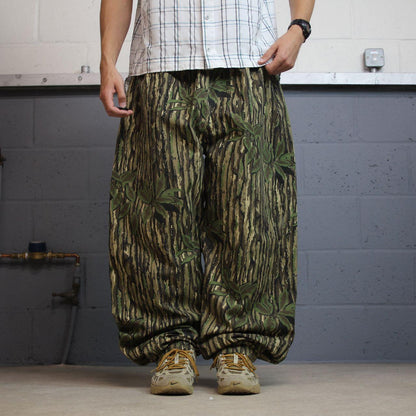 Vintage goretex waterproof baggy pants y2k khaki Cabelas Realtree camo wide leg adjustable trousers