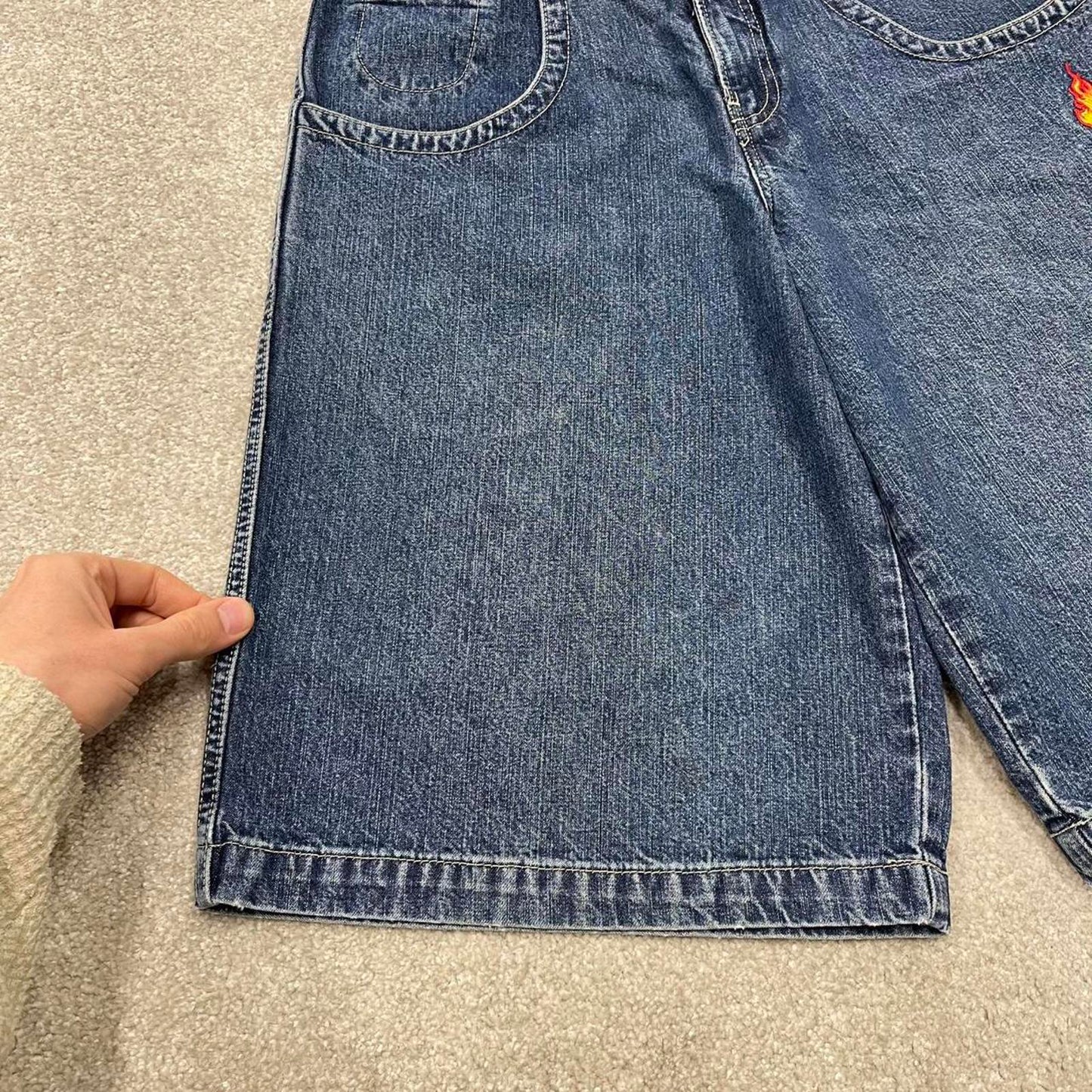 Vintage Y2k JNCO denim shorts wide leg blue Loose deep pocket jorts with flaming aces embroidery