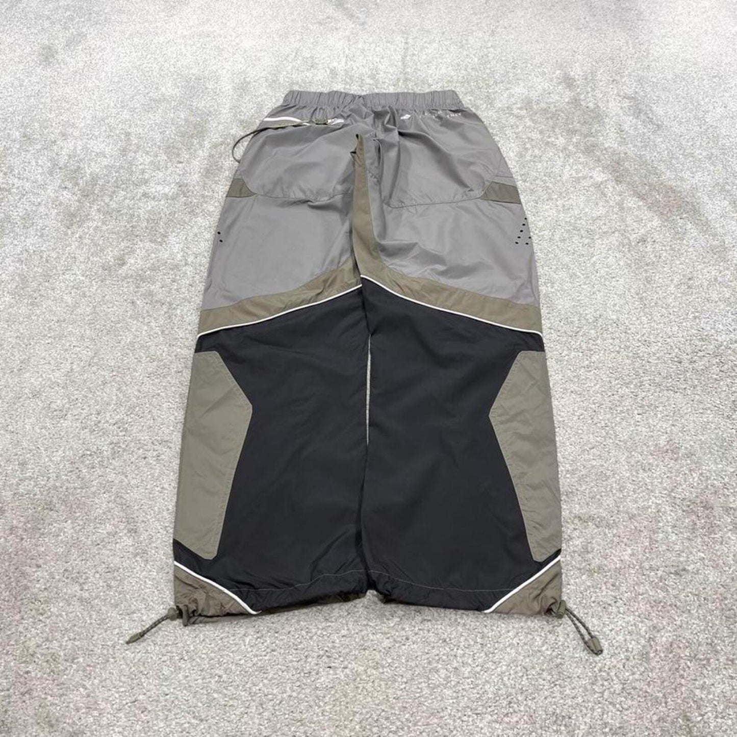 Adidas Stella McCartney tracksuit bottoms grey khaki Loose paneled unlined track pants adjustable