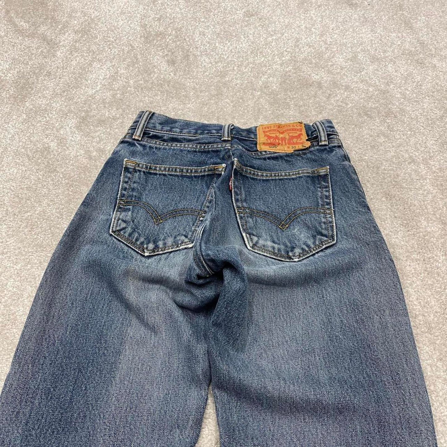 Vintage y2k Levi's 505 jeans blue Straight leg denim casual pants red tab logo