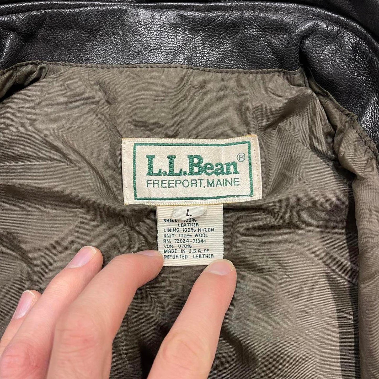 Vintage leather flight aviator bomber jacket brown L.L.Bean boxy genuine leather coat