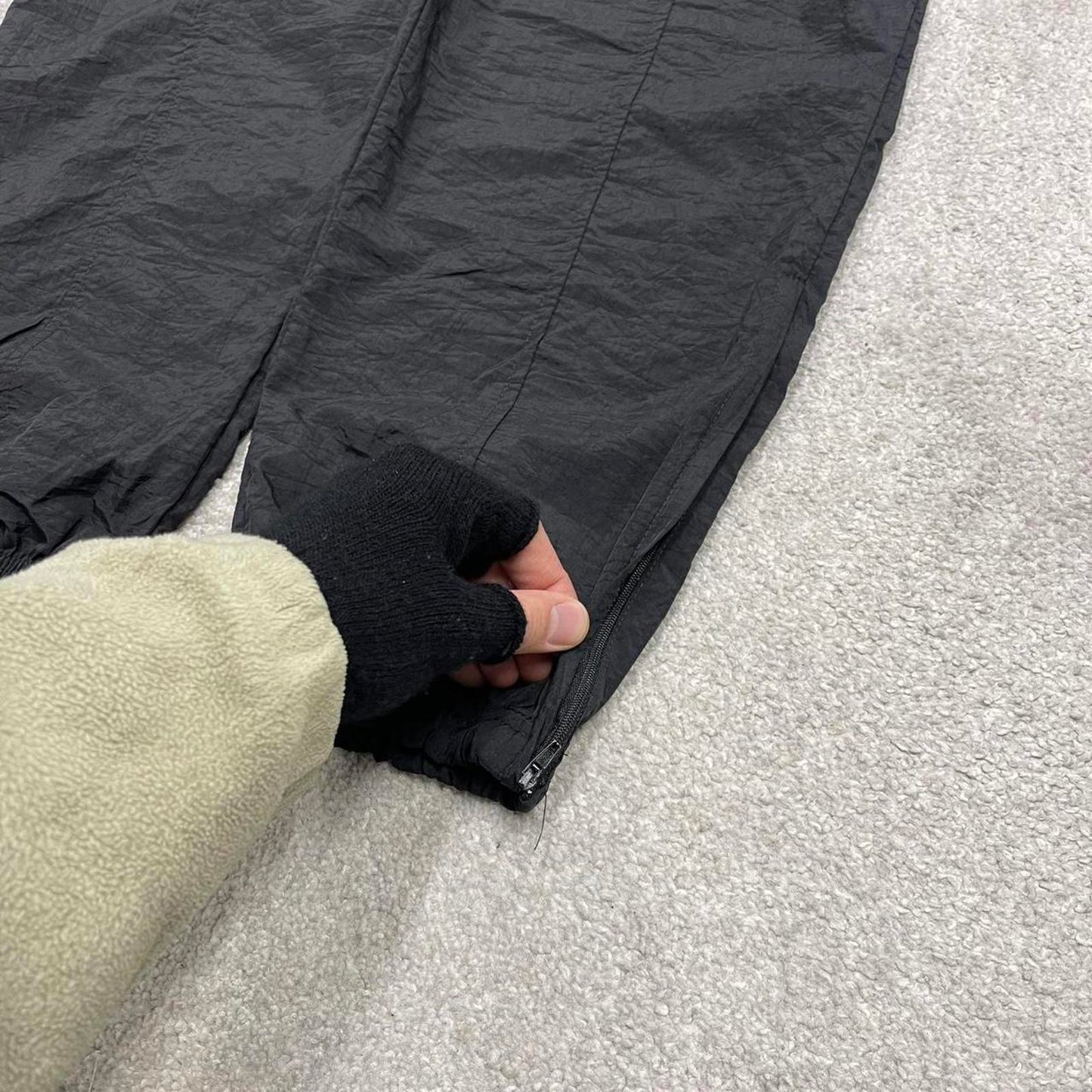 Vintage 00s Reebok tracksuit bottoms black Large loose y2k joggers embroidered track pants trackies