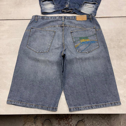 Baggy Rocawear skate jorts W40 long wide leg 90s style skater shorts embroidered design