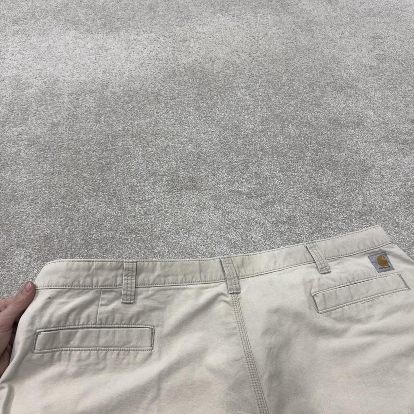 Carhartt baggy shorts carpenter loose beige Relaxed fit canvasy skater style cargo work shorts