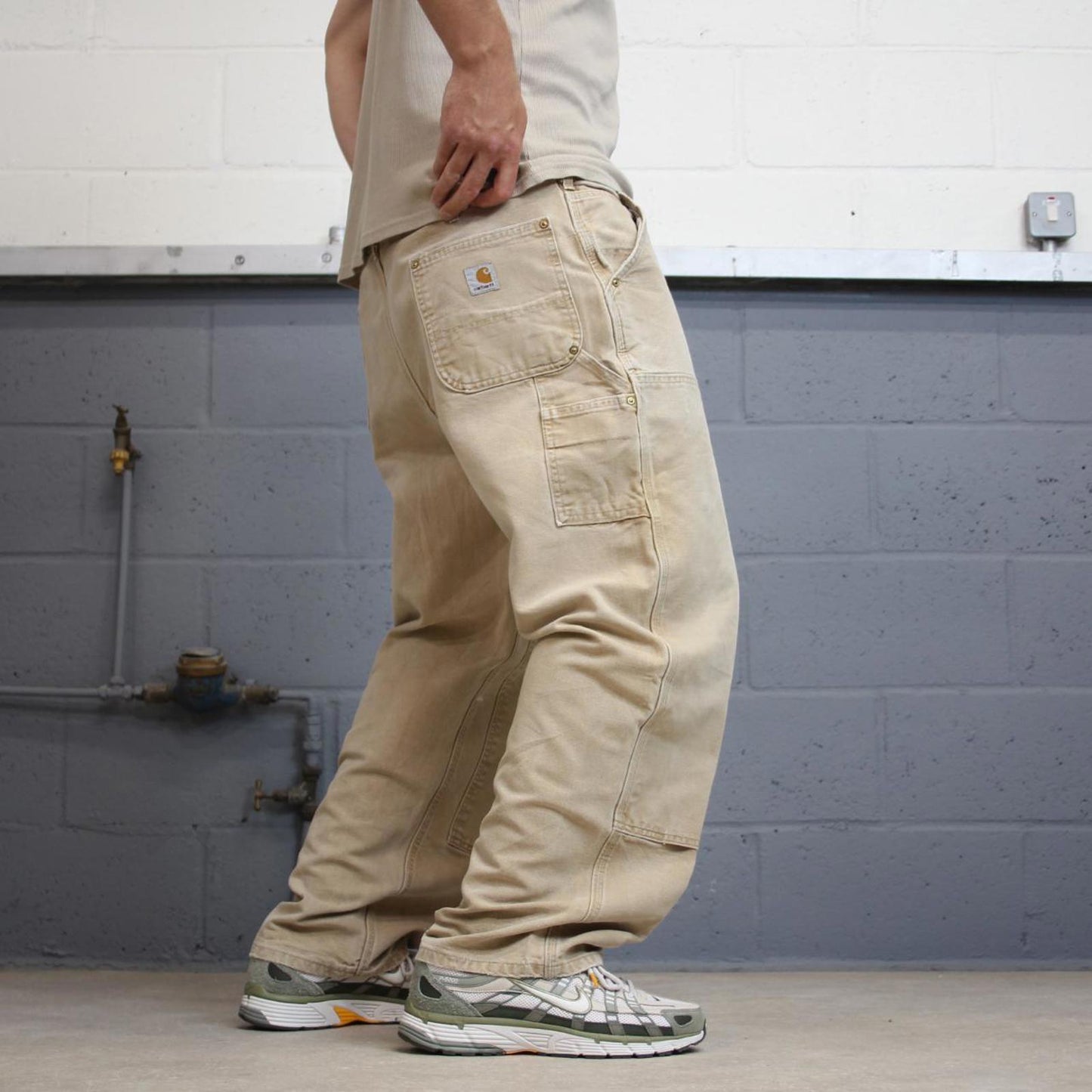 Vintage Carhartt double knee carpenter jeans W38L29 tan baggy 90s style skater cargos