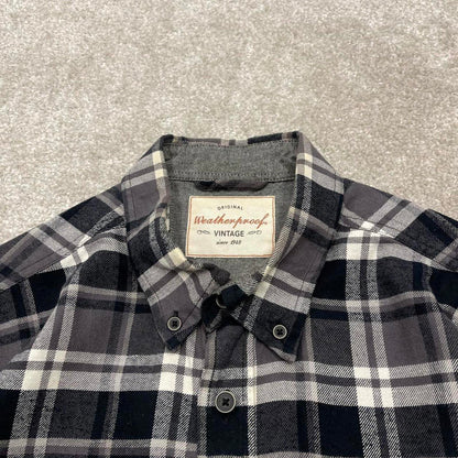 Checkered plaid flannel shirt autumnal M black Weatherproof men's long sleeve button up y2k style