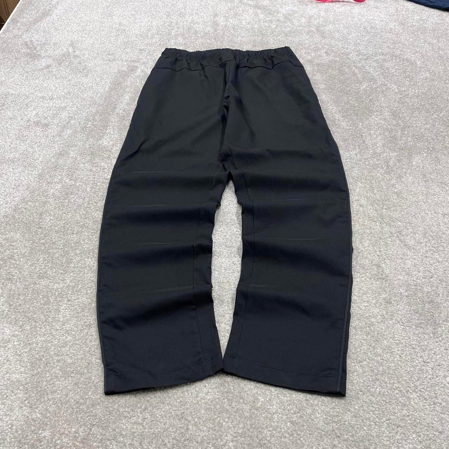 00s Nike tracksuit bottoms y2k S loose black joggers print Swoosh logo gym wear trackies