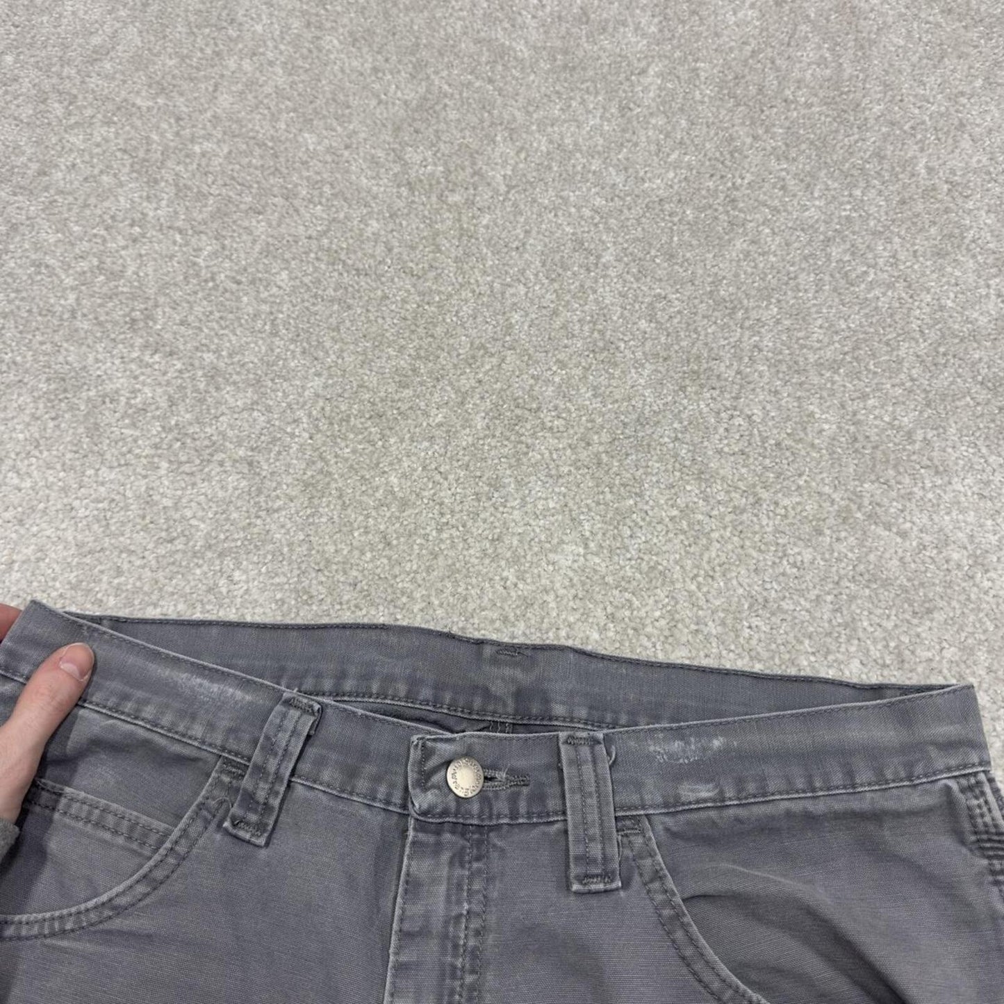 Wrangler Y2K carpenter skate shorts W34 grey loose canvasy summer festival shorts