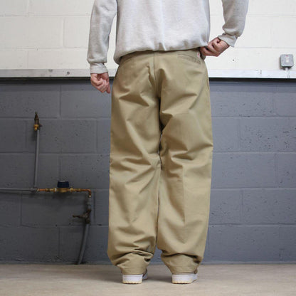 Vintage y2k baggy work pants loose beige Loosehino style skate trousers Red Kap workwear patch logo