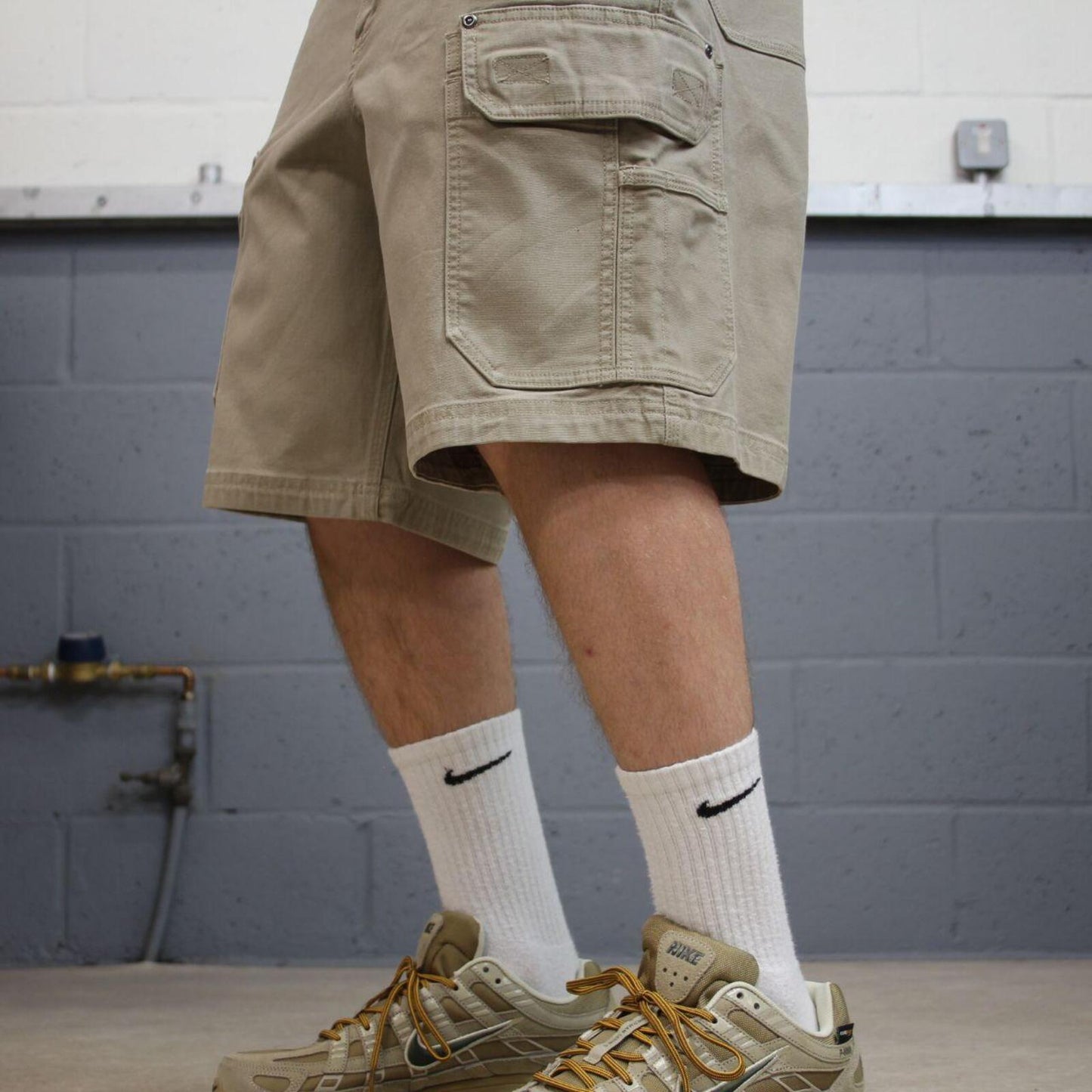 Duluth cargo shorts canvas carpenter Khaki beige Loose canvas skater style summer work shorts