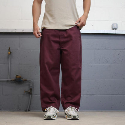 Burgundy Dickies chino style skate pants W40 L25