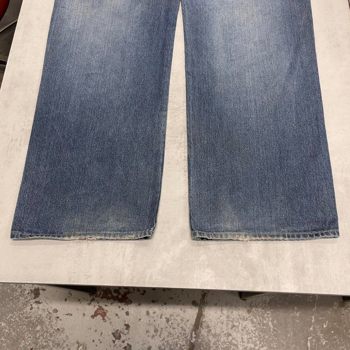 Mens Avirex jeans W36 L34