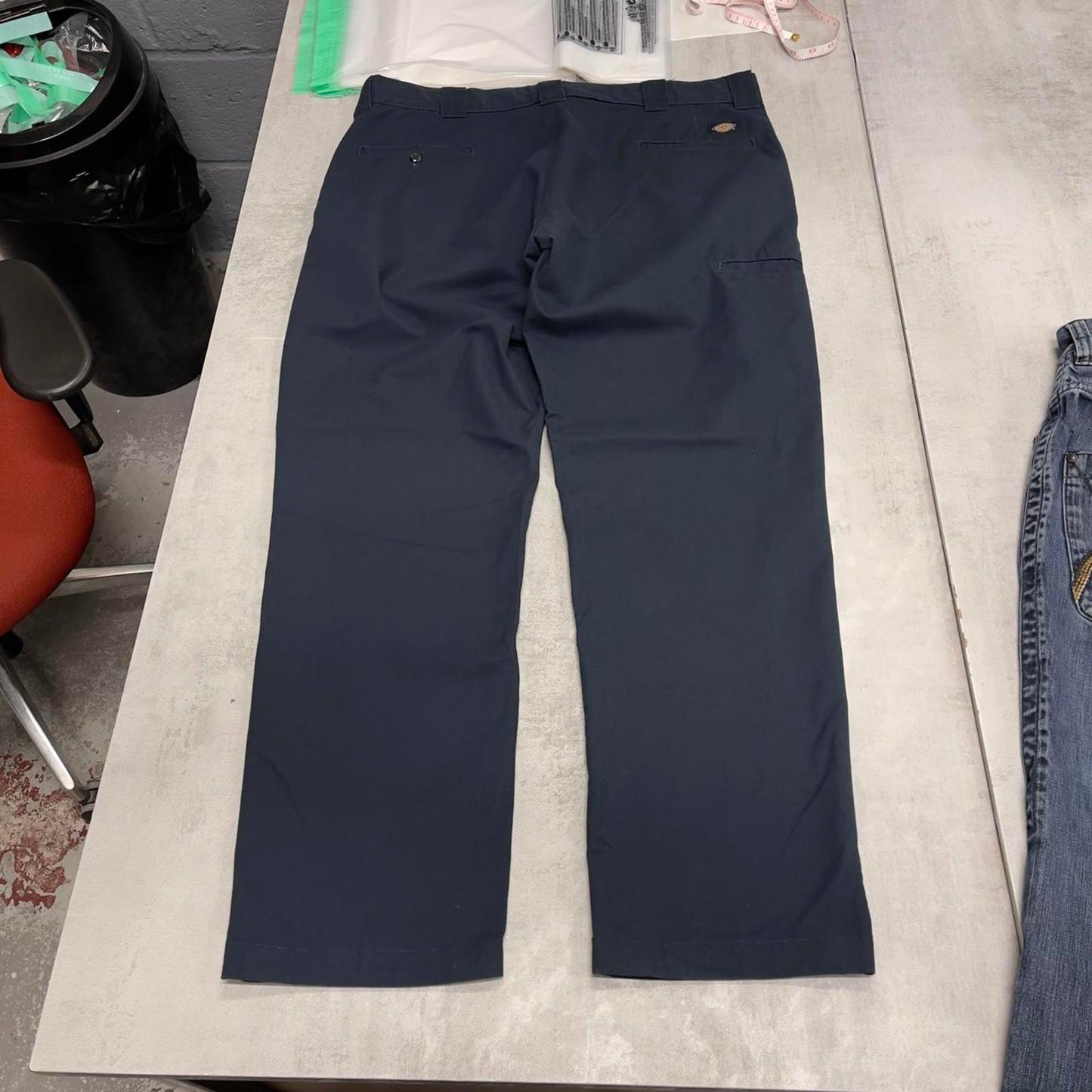 Navy Dickies pants W38L32 twill chino style slim taper skater pants