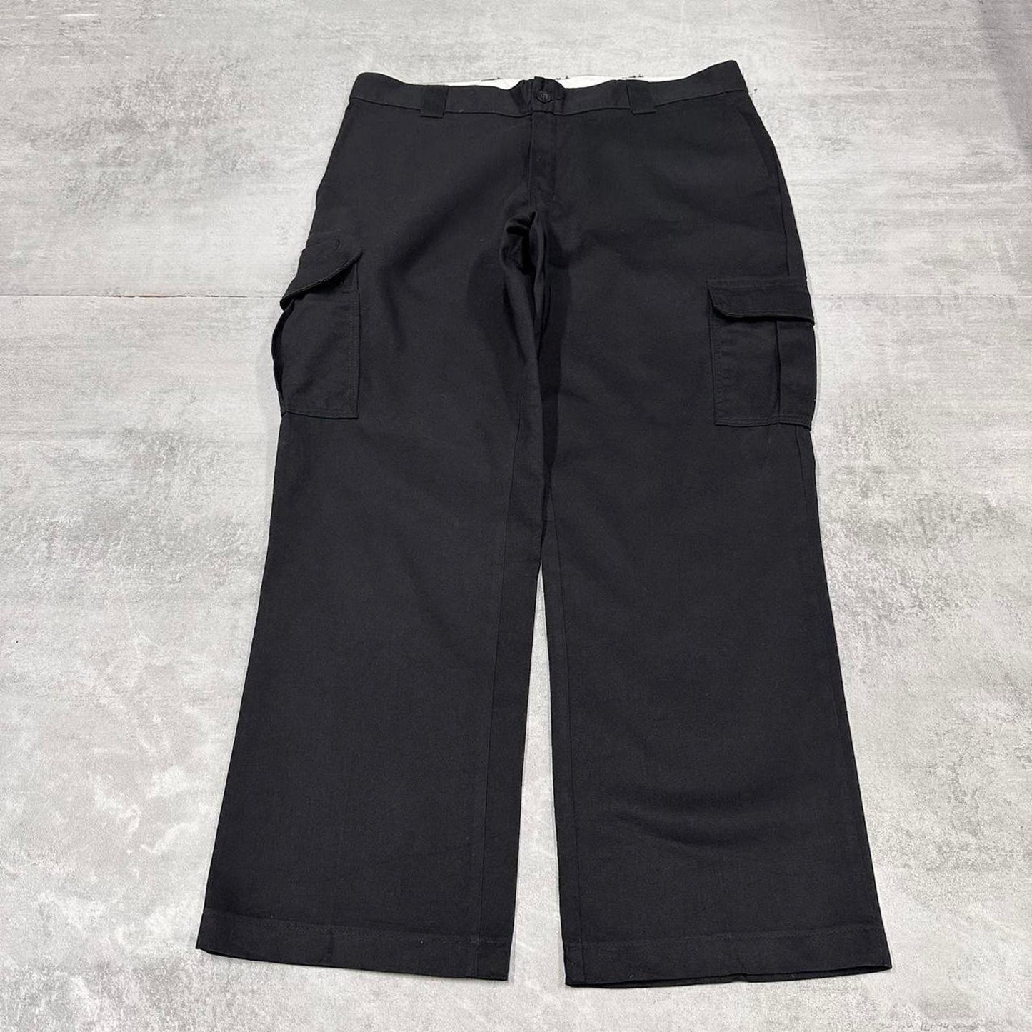 Dickies cargo Pants W38L30 Black twill style chino cargo trousers skater style