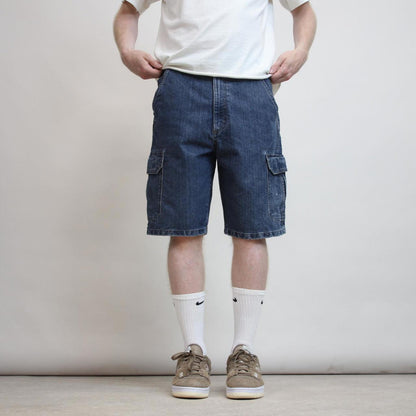 Mens baggy Wrangler cargo jorts W32