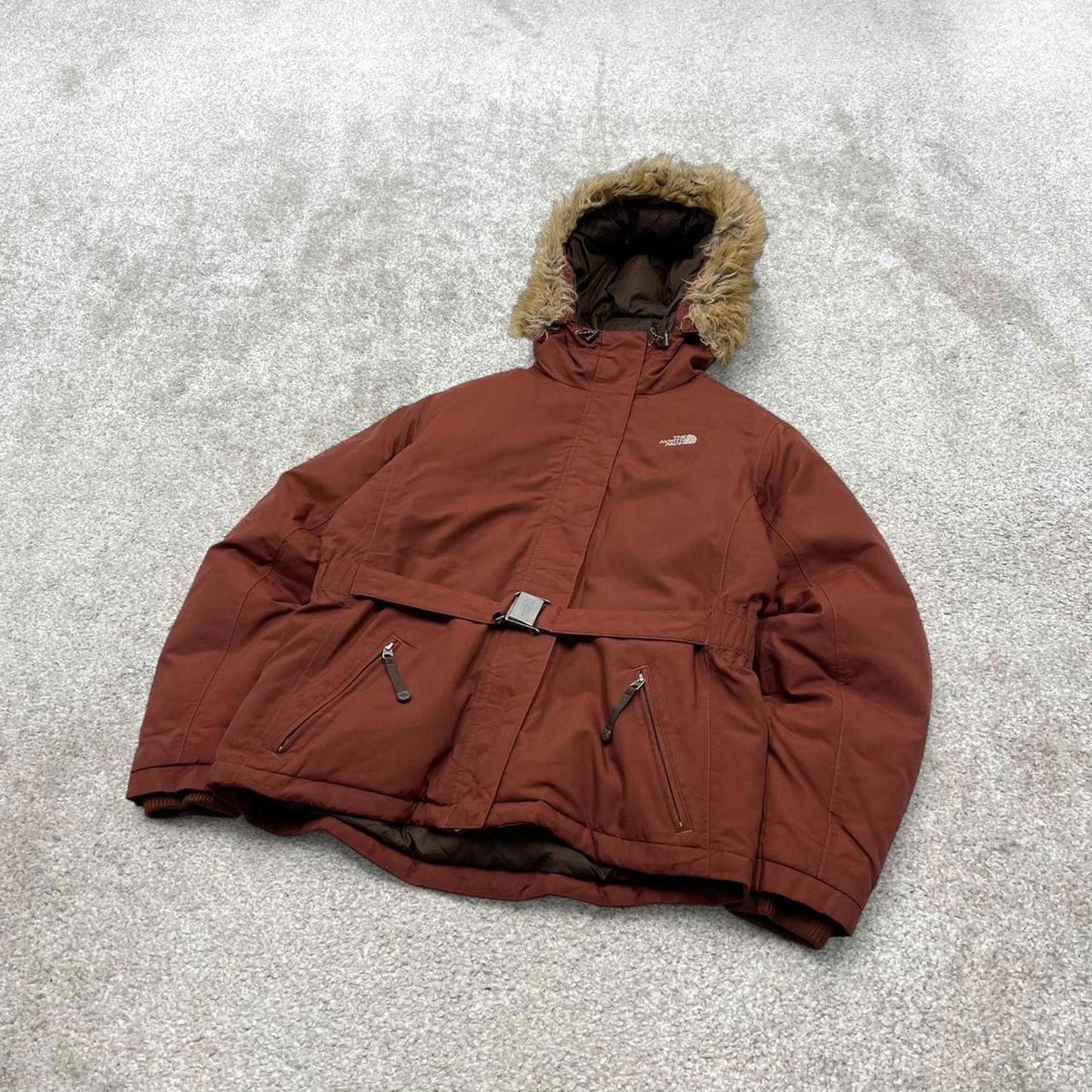 North Face HyVent puffer jacket L women's burgundy y2k 00s style tech windbreaker autumn winter