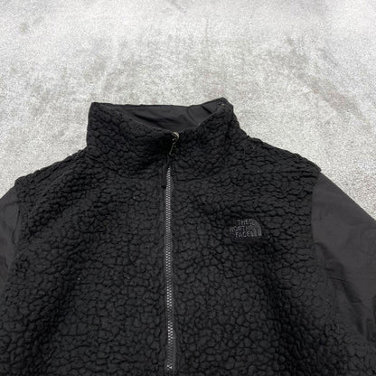 Black North Face technical jacket Large women's y2k 00s style reversible sherpa fleece coat outdoors