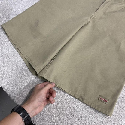 Dickies baggy chino shorts carpenter khaki Skate / surf style long shorts loose fit