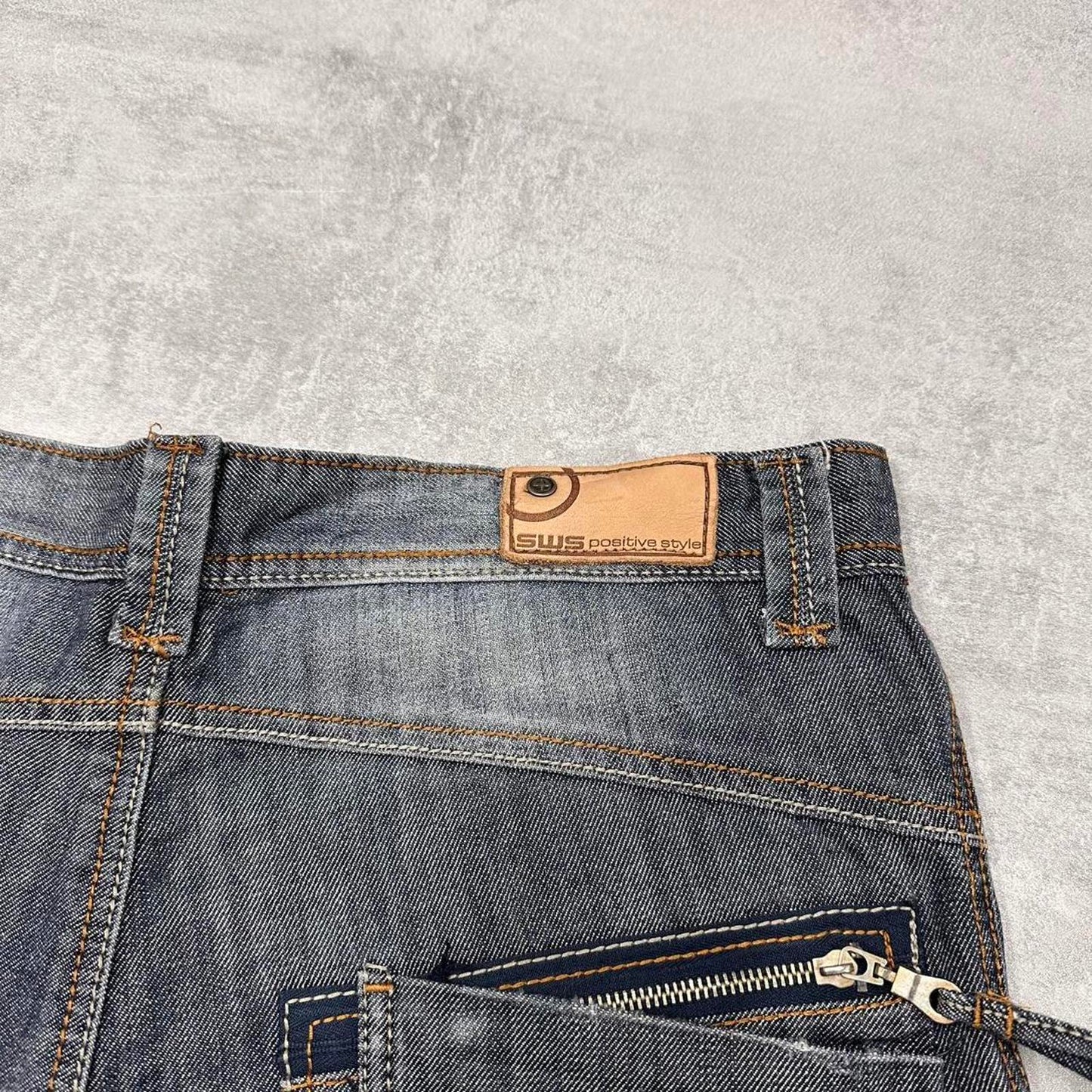 Blue SWS denim shorts W36