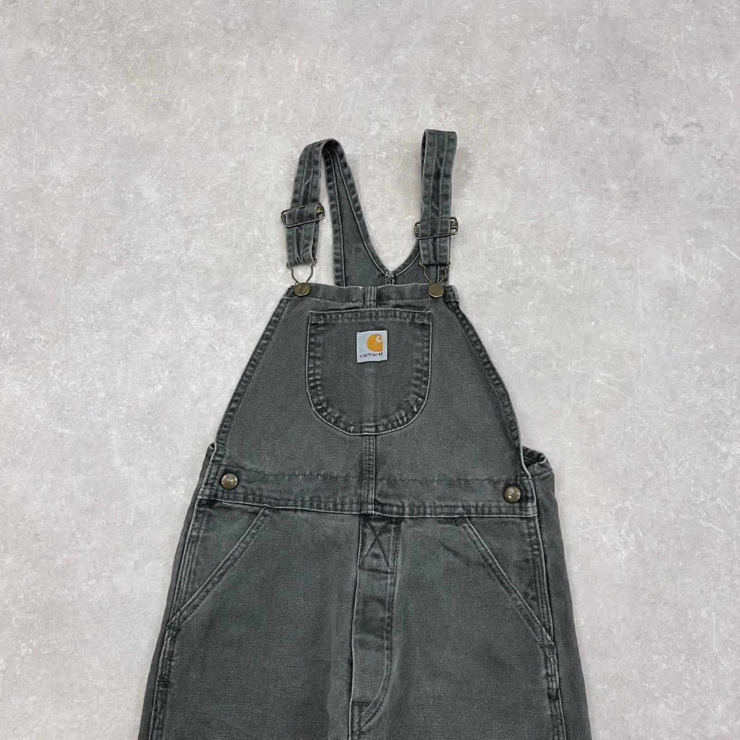Vintage Carhartt dungarees overalls green W26L22 bib & brace workwear carpenter pants utility style