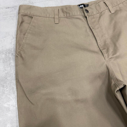 Mens Lee shorts W38
