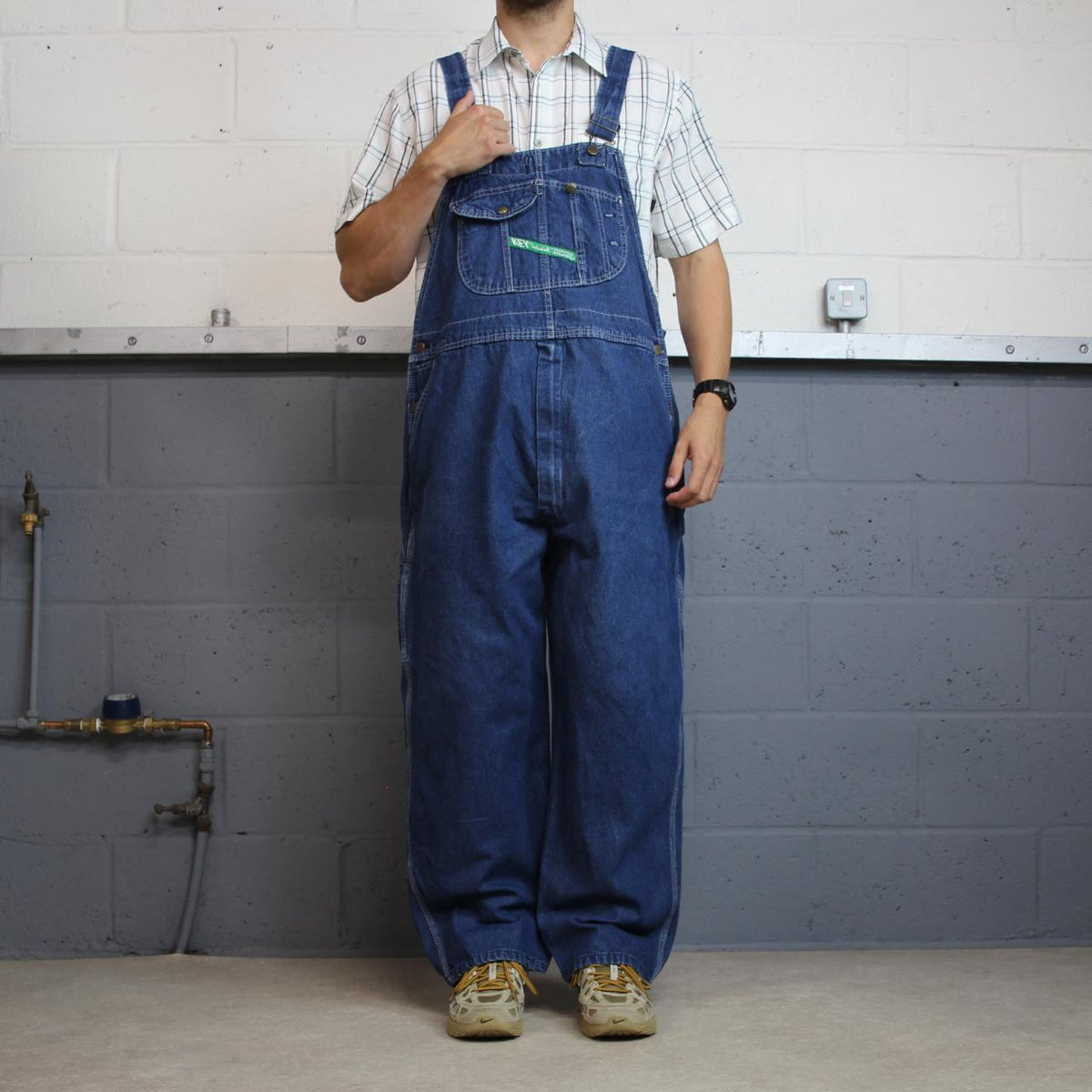Vintage y2k denim dungarees loose blue W46L28 Key workwear bib brace overalls