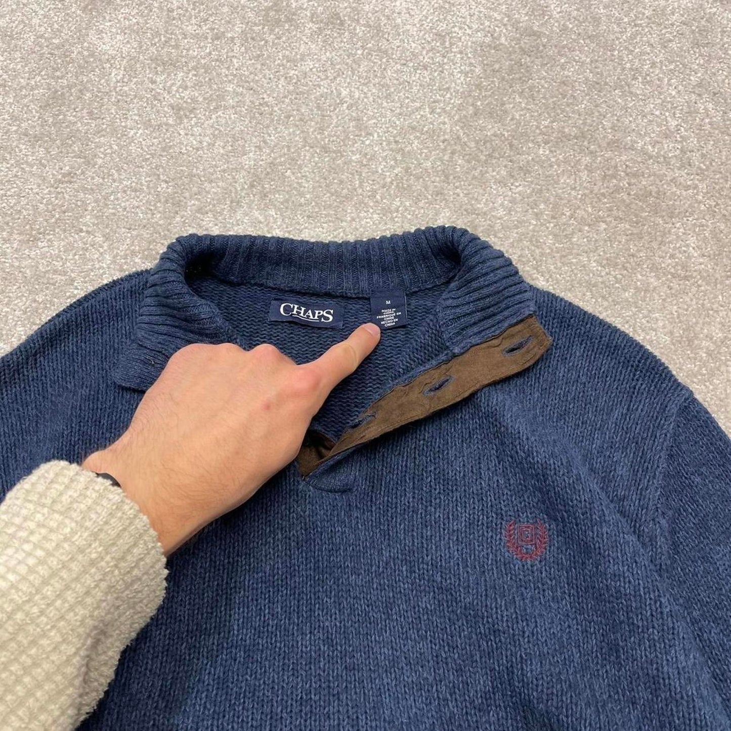 CHAPS knit sweater jumper pull over Medium men's navy knitted button y2k 00s style