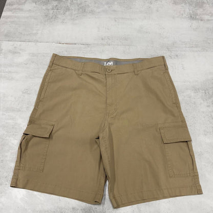 Mens Lee shorts W38