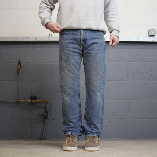 Vintage y2k Levis 505  jeans blue Casual style 5 pocket straight leg denim pants