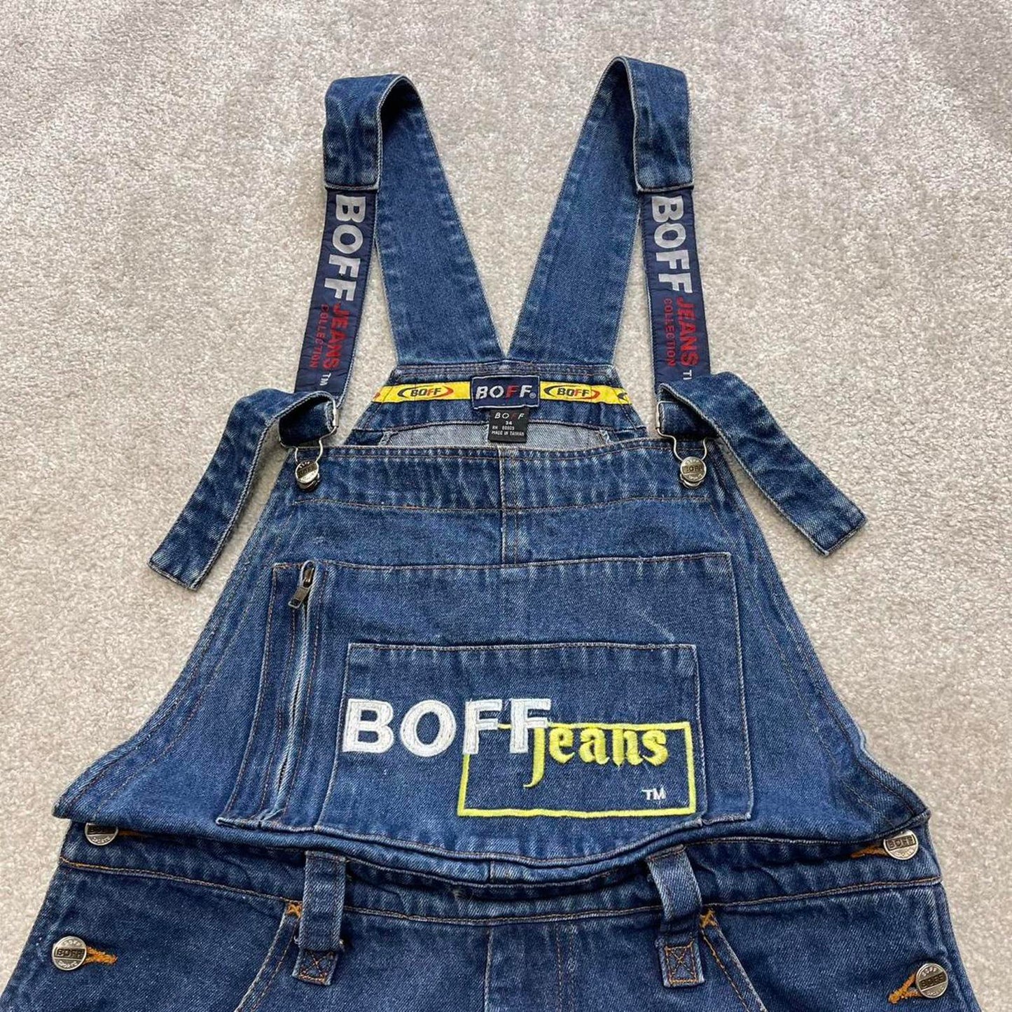 Embroidered BOFF jeans dungarees W34 90s y2k hip hop skater style denim overall shorts