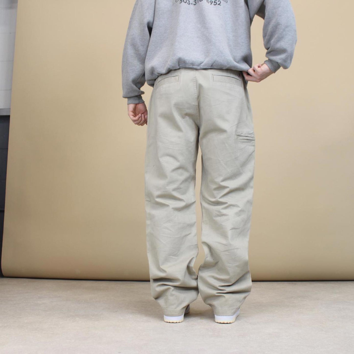 Beige Carhartt carpenter trousers W36L32