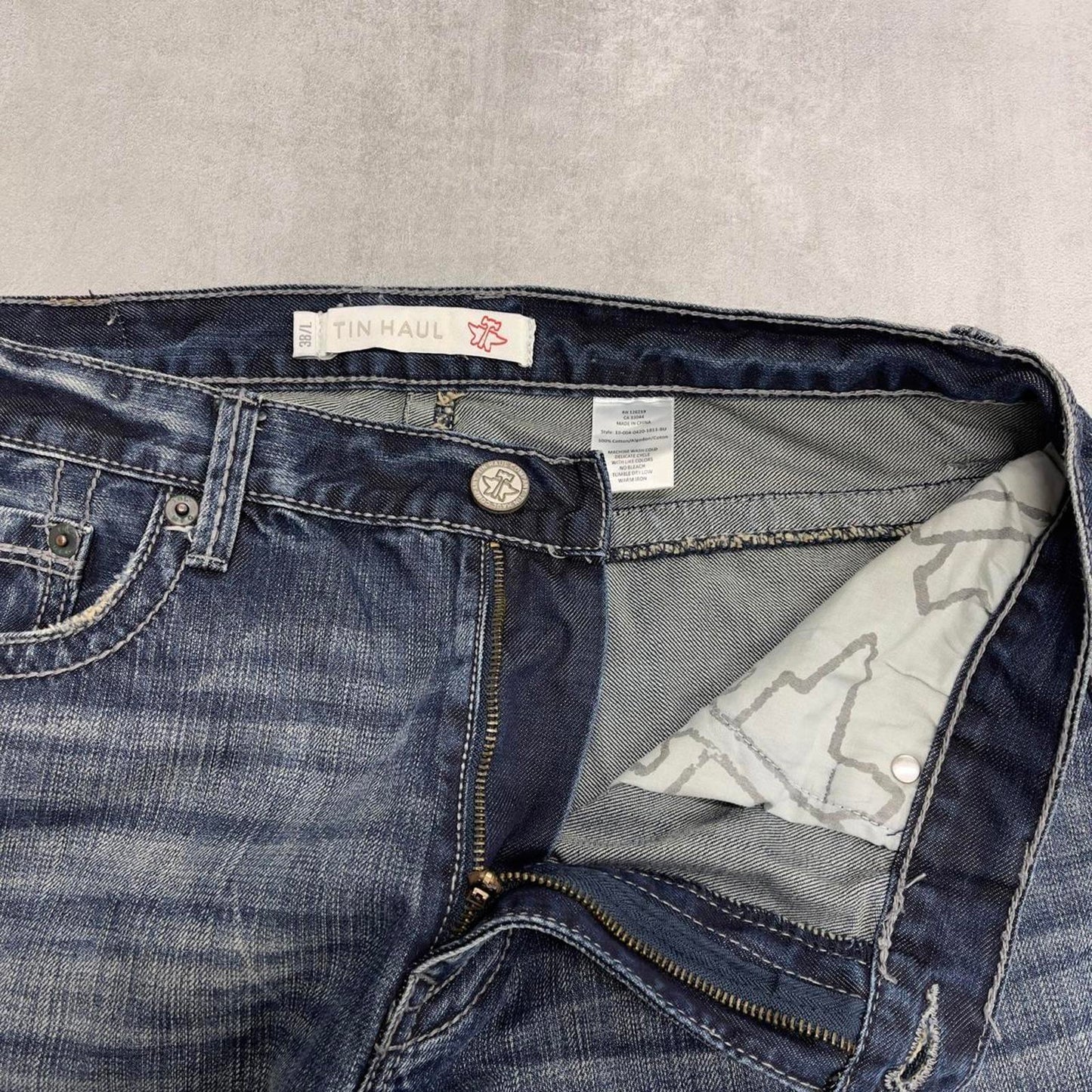 Mens Tin Haul embroidered jeans W38L34 y2k style stich detailing
