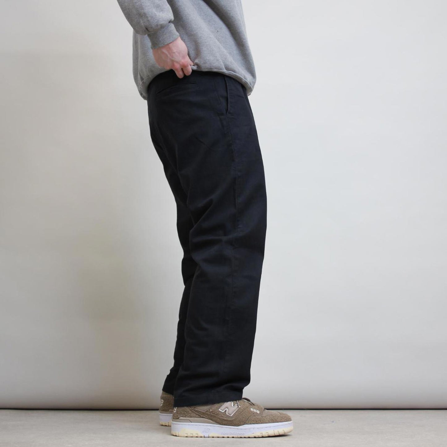Wrangler trousers W38L30 black loose skater style pants