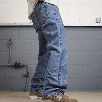 Blue Denim Carhartt jeans W35L32 90s style skater loose 5 pocket jeans