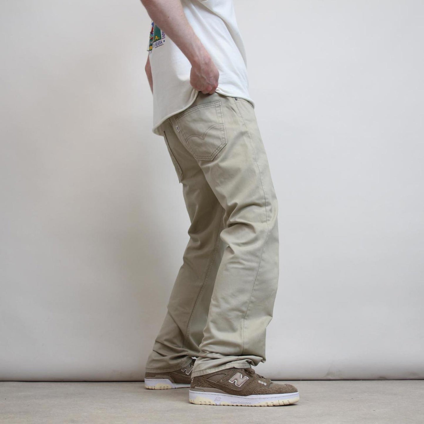 Beige Levis jeans W34 L32 beige 514 pants white tab logo