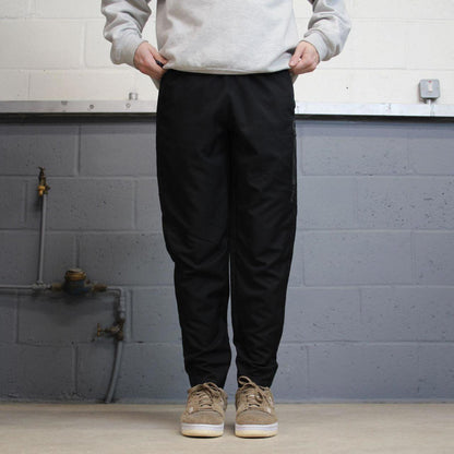 Fila Trackies M Black Y2K sportswear joggers print logo