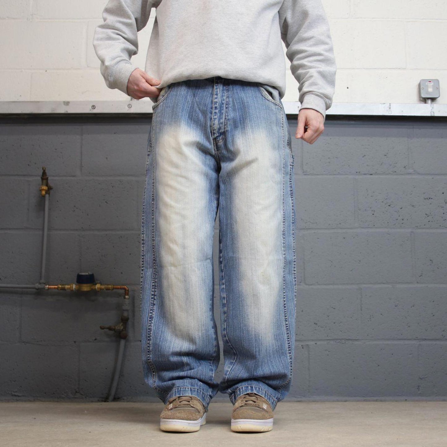 Y2K baggy embroidered jeans wide leg blue Knobetta loose fit denim skater style pants