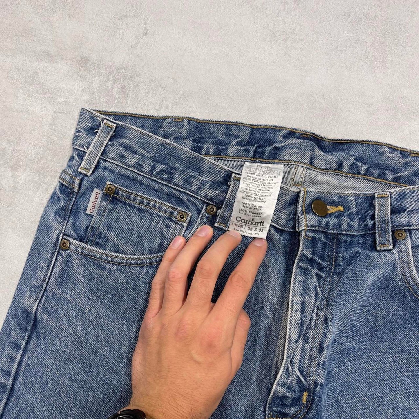 Blue Denim Carhartt jeans W35L32 90s style skater loose 5 pocket jeans