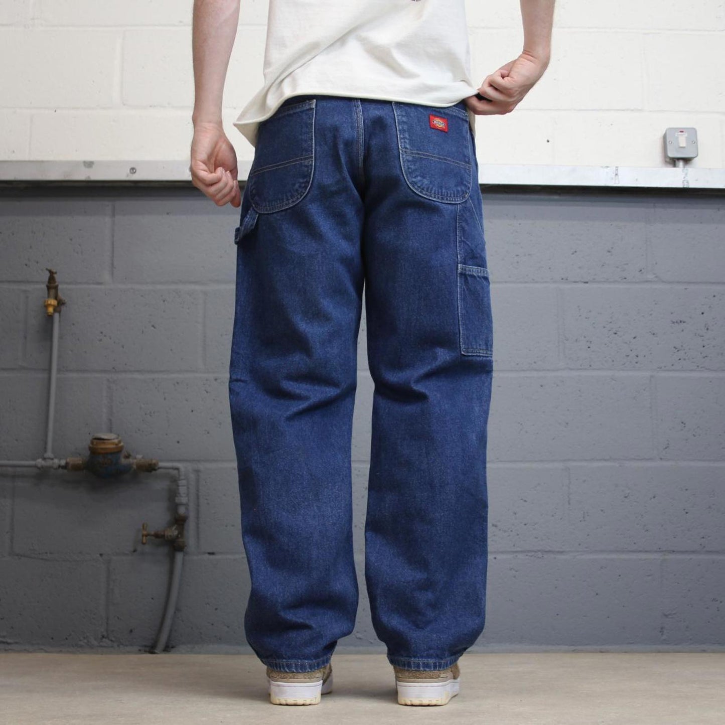 Dickies carpenter jeans W30L32 loose blue denim cargo skater style jeans