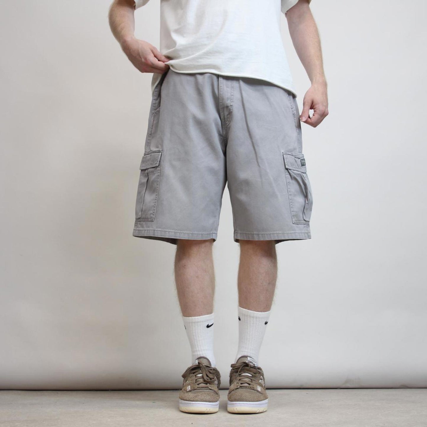 Baggy Wrangler cargo shorts W36