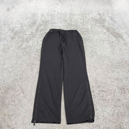Puma gym trackies medium y2k style slim joggers print logo sportswear pants