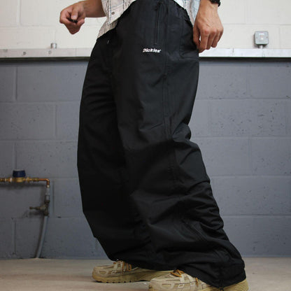 Dickies baggy waterproof tracksuit bottoms black Wide leg lined waterproof technical trousers