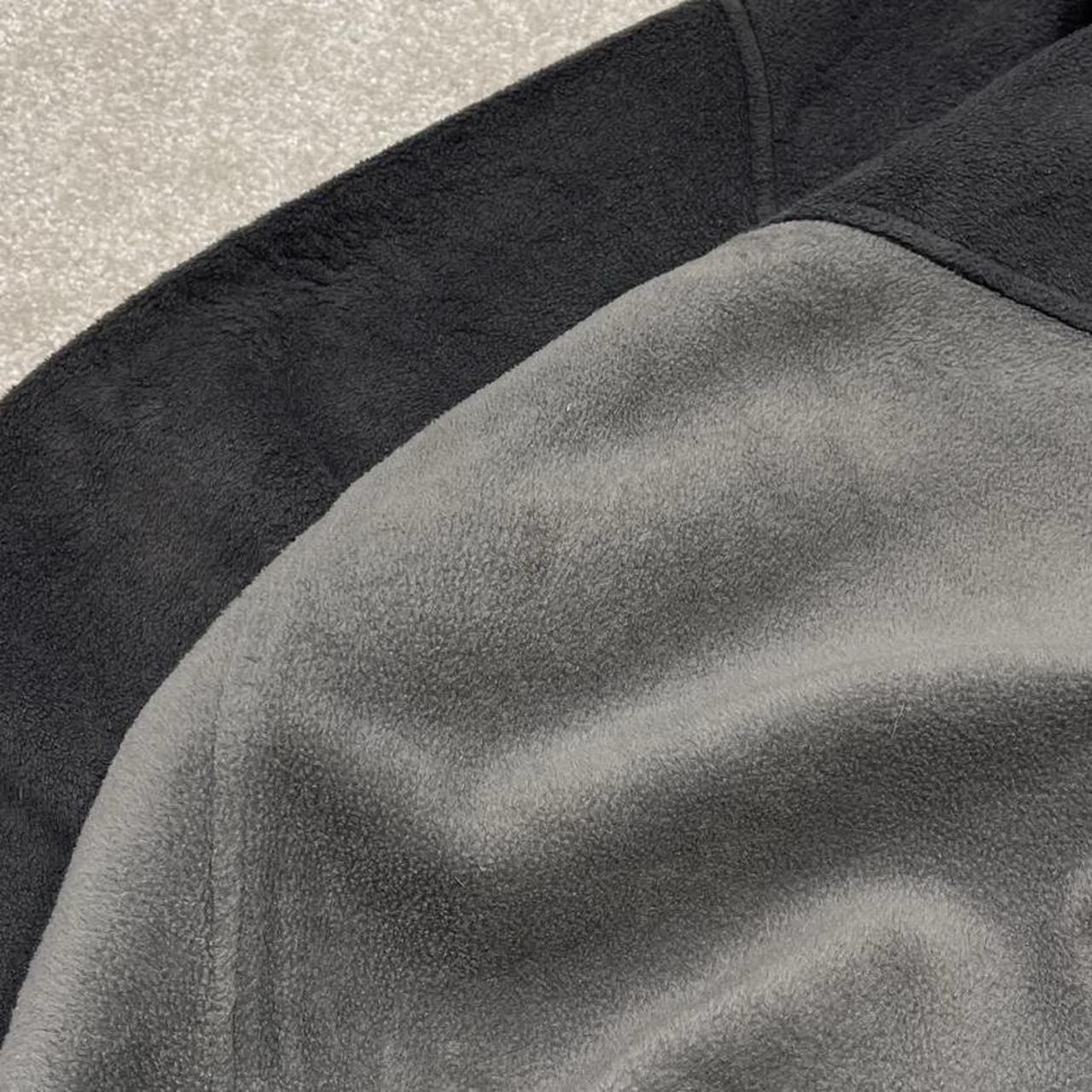 Columbia technical fleece boxy fit grey black Full zip toggle waist two tone surf style