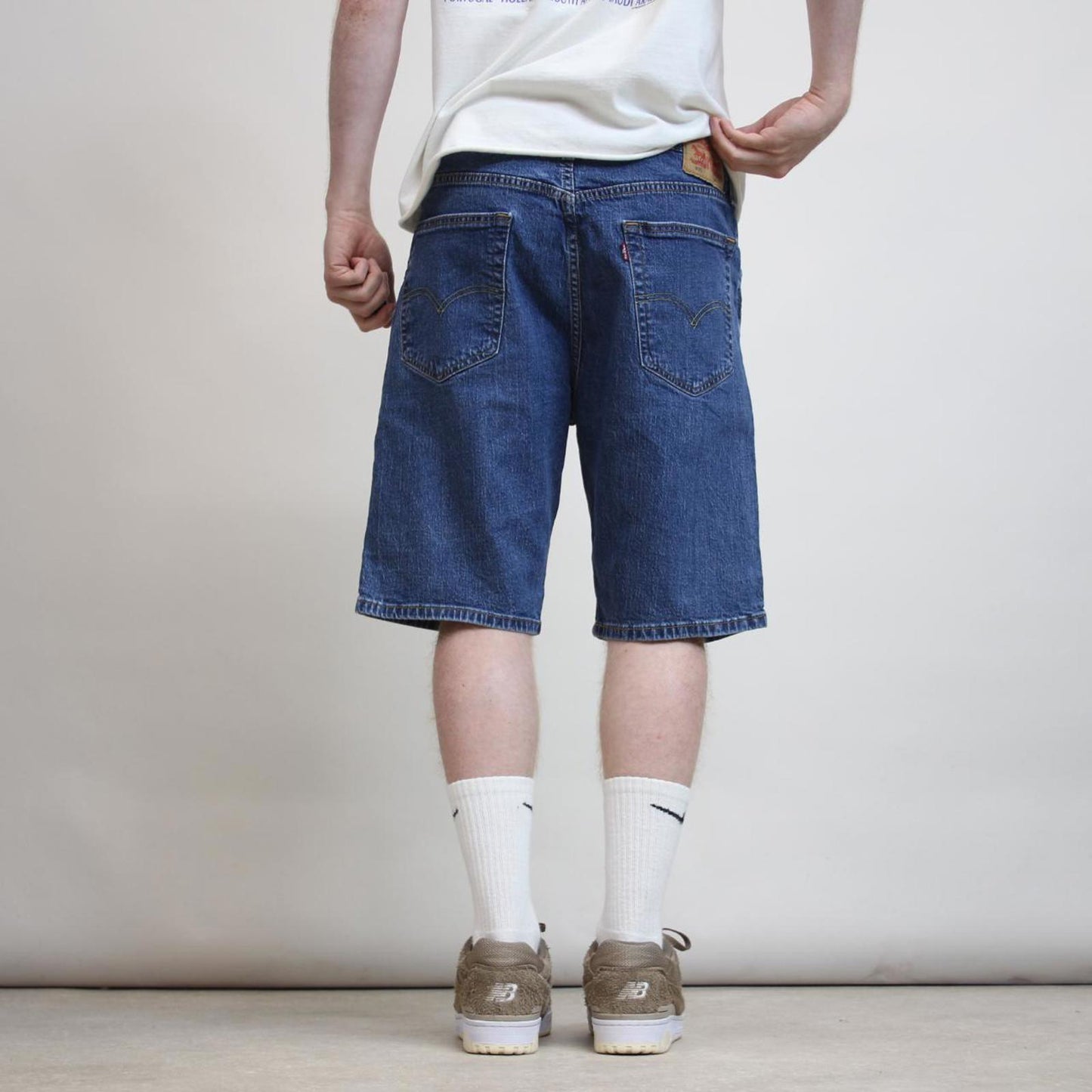 Vintage Mens Levi’s 405 jorts W36