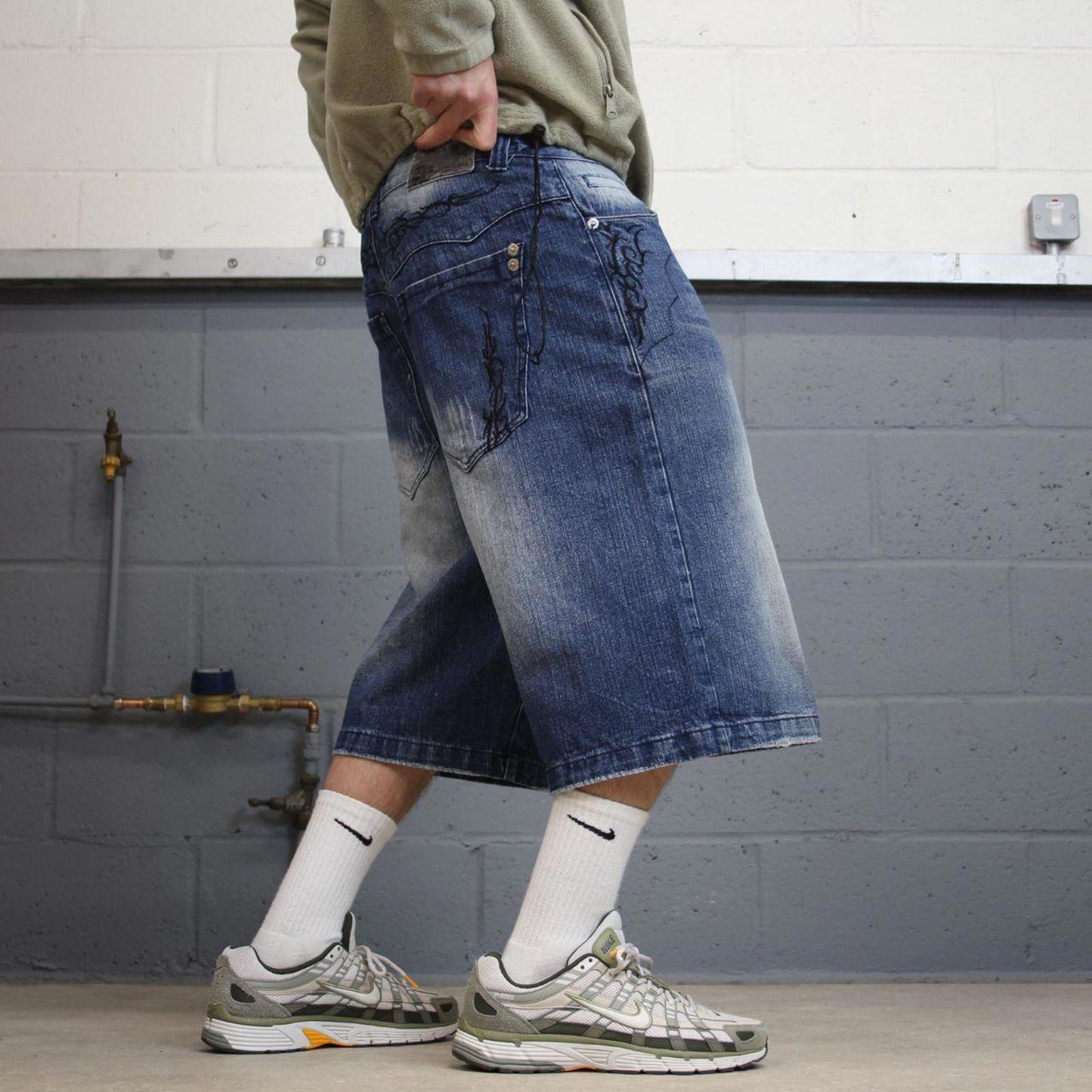 Y2k baggy denim shorts skater style blue Loose Brooklyn Xpress wide leg summer festival shorts