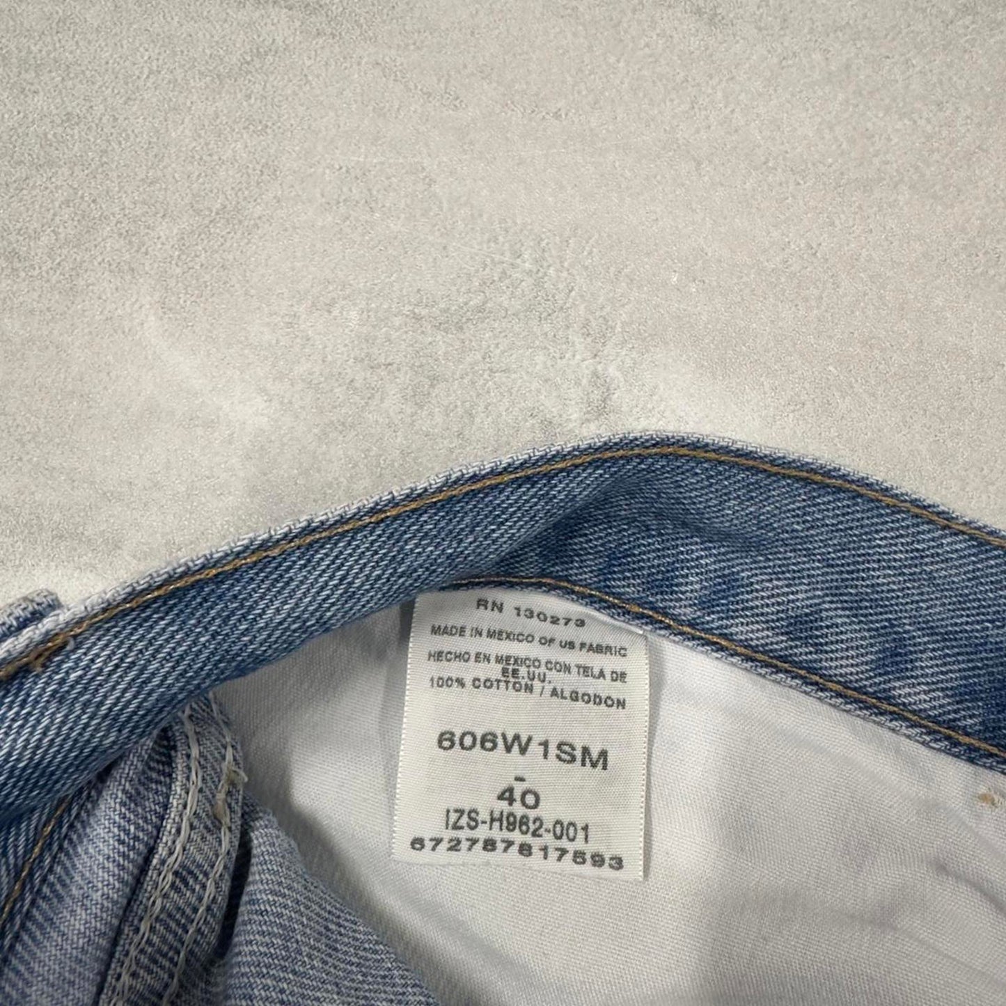 Loose Wrangler jorts W40