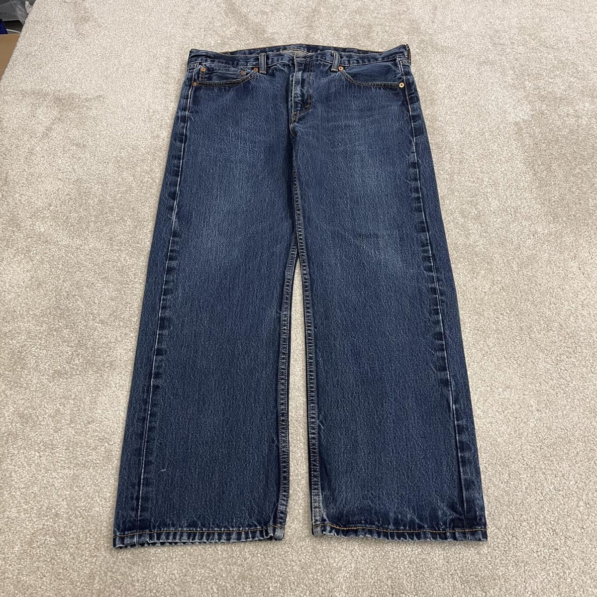 Levi’s 505 jeans y2k blue denim Loose straight leg 2000s style red tab logo jeans
